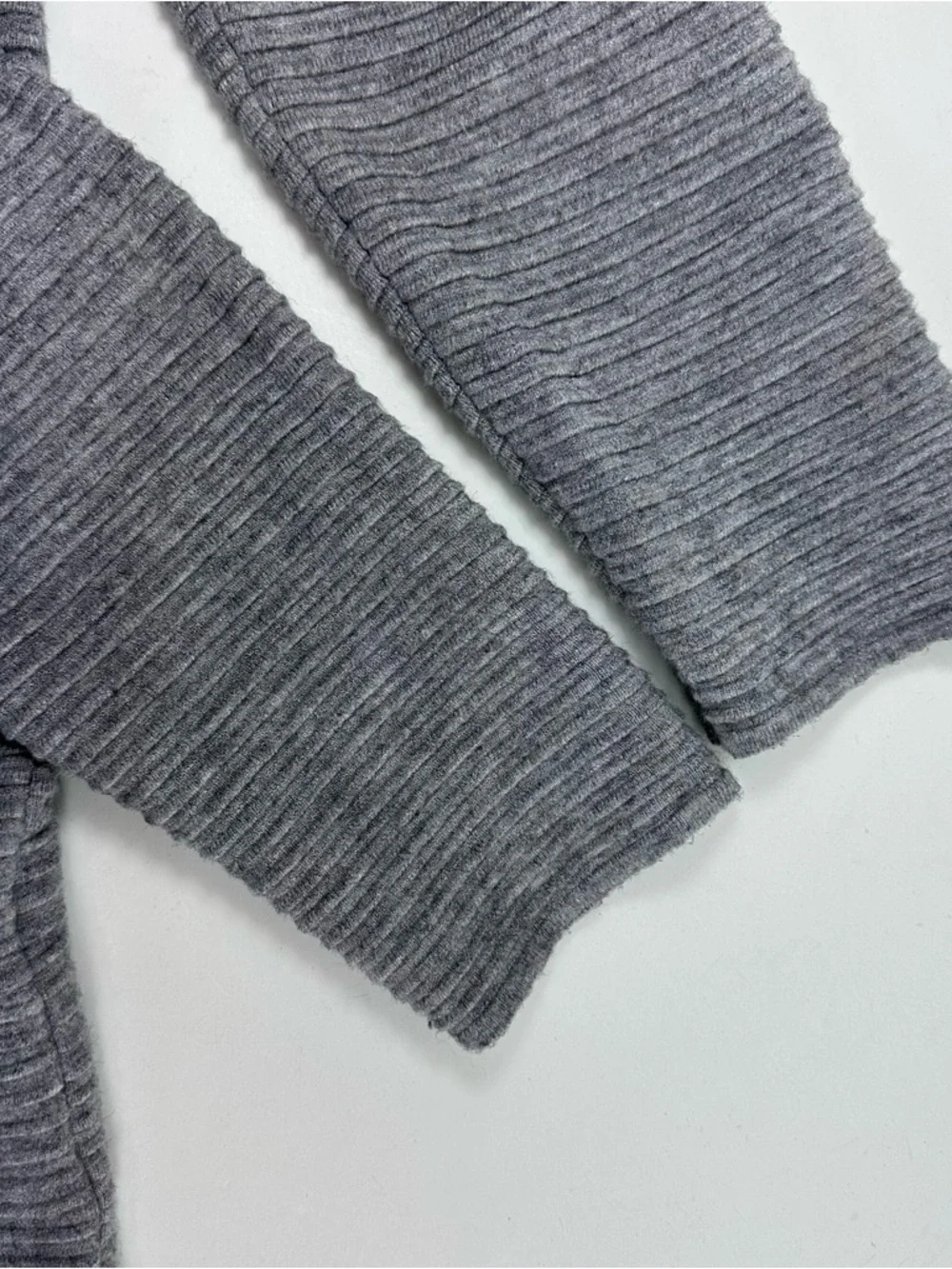 Cyrus Grey Ribbed Open-Front Cardigan - Picture 7 of 8
